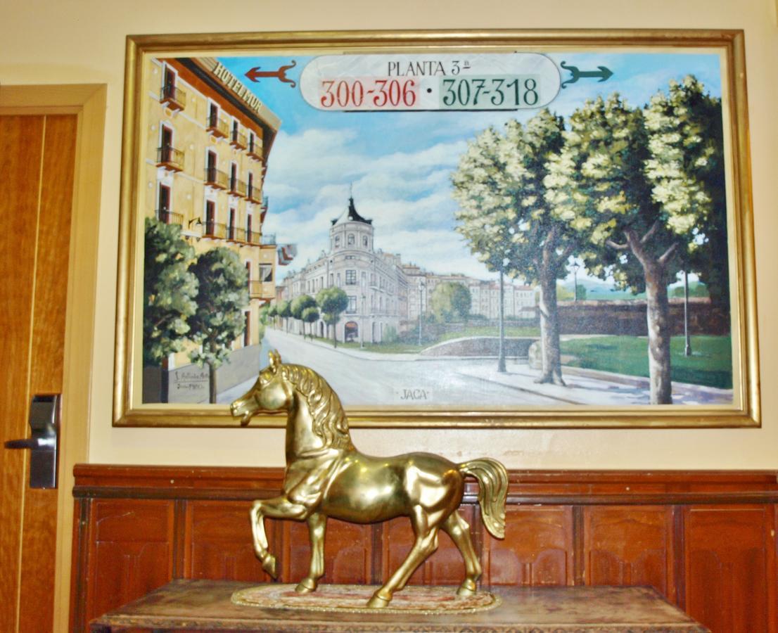 Hotel Mur Jaca Dış mekan fotoğraf